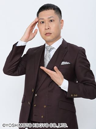 ドランクドラゴン塚地さんの「ここをこうこうこう」というギャグがよく