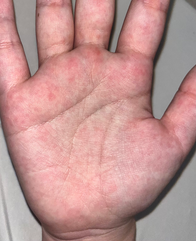 手相について質問です。現在20代です。特に聞きたいことが3点あります