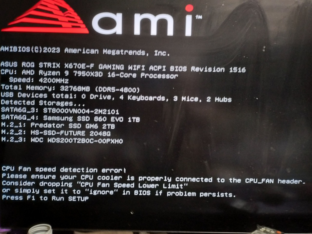 PCが起動しなくなりましたこの様な表示が出ますがCPUクーラーの故障で