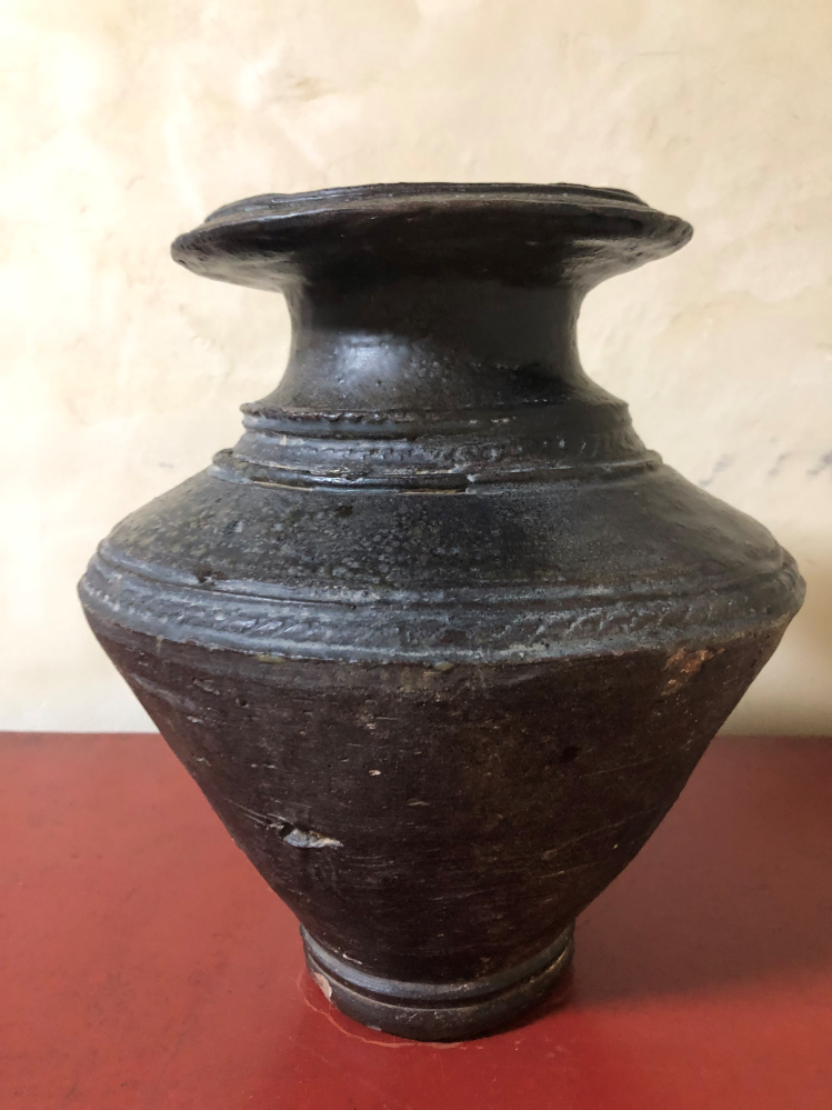 古美骨董】陶器です。アジア産だと思います。制作年代と制作地をご考察