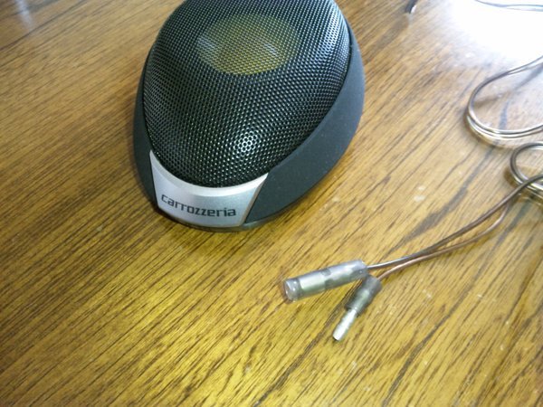 センタースピーカー取り付けについて質問です。 - 先日中古屋に