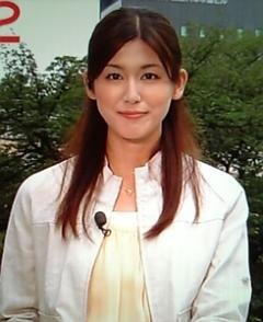 この画像のテレビ朝日の加藤真輝子アナウンサーですが 松下奈緒さ Yahoo 知恵袋