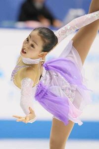 浅田真央選手 ヴァイオリンと管弦楽のためのファンタジア お姉さ Yahoo 知恵袋