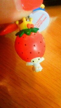 サンリオキャラクターのこのイチゴ頭の名前がわかる方 教えてくだ Yahoo 知恵袋