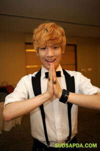 Shineeのkeyくんは今まで色んな髪型をしてきましたが 皆 Yahoo 知恵袋