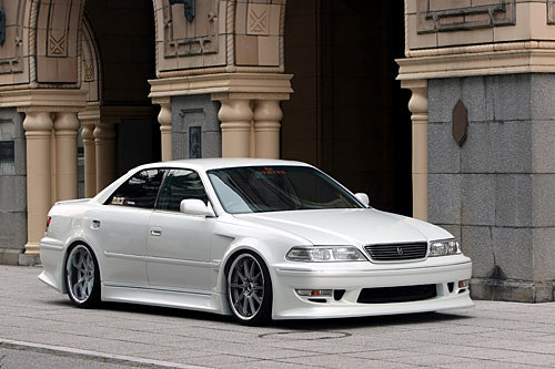 JZX100チェイサーへのJZX100マークⅡ顔移植について