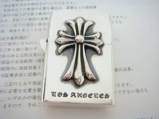 クロムハーツジッポの本物か偽物を見分けて下さい 購入を検討して Yahoo 知恵袋