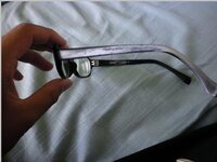 黒縁メガネフレーム色落ち 黒縁メガネのフレームが色落ちしてしまって Yahoo 知恵袋