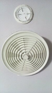 現在のマンションに 写真の様な換気口 吸気口 が付いています 今般 リフ Yahoo 知恵袋