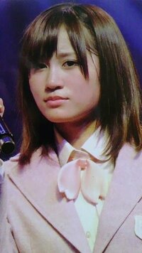 至急ですこの前髪みたいに横だけが長いのはどうしたら良いのでしょうか Yahoo 知恵袋