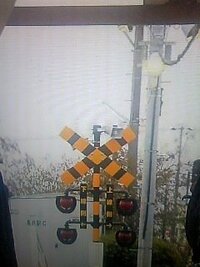 ヤッターマンとタイムボカンの違いを教えて下さい 目的キメポーズなど 敵の三人 Yahoo 知恵袋