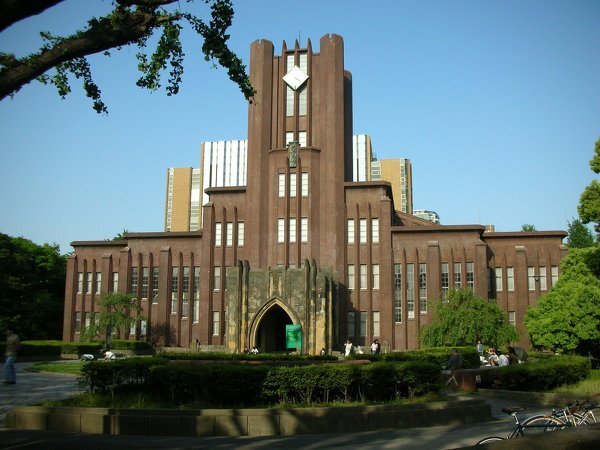 東大に合格できるのは全体の何％の優秀な奴？ - .東京大学は、今