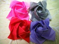 天ぷらを盛りつける時にしく正しい天紙の折り方を教えて下さい 長方形の天紙は横長 Yahoo 知恵袋