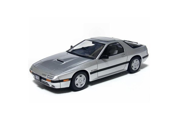 RX-7（FC3S）の前期型ってかなりレアなんですか？カーセンサーで調べ