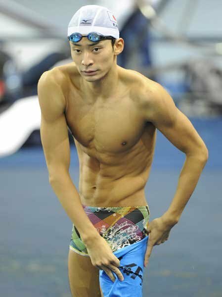 水泳の入江選手の体に憧れています どうやったら慣れますかね 水 Yahoo 知恵袋