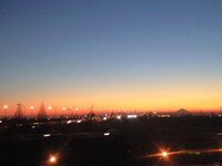 夕焼けした沈んでいく太陽を表現するにはどんな言葉がありますか 教えて下さい Yahoo 知恵袋