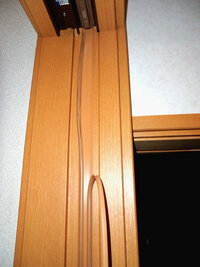 引き戸のクッション材の修理についての質問です 教えて 住まいの先生 Yahoo 不動産