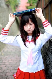 代ゼミのcmで女の子が負けてたまるか っていってるじゃないですか Yahoo 知恵袋