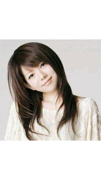ウィスパーボイスでかっこいい曲を歌っている女性アーティストの方いませんか Yahoo 知恵袋