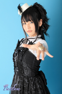 可愛い声優さんの画像を貼っていってください 中原麻衣さん モデル体型で Yahoo 知恵袋