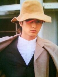 仮面ライダー電王についてです この写真の桜井侑斗は いつでてきたのでしょう Yahoo 知恵袋