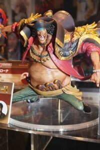 ワンピースの質問です 自分はワンピースの黒ひげが好きなんで Yahoo 知恵袋