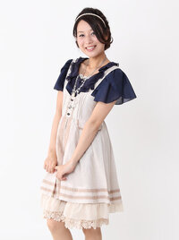 ディズニーでの服装来週 友達とディズニーランドに行きます それで Yahoo 知恵袋