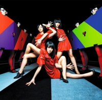 Perfumeのジャケットってかっこいいですよね そりゃもちろん Yahoo 知恵袋