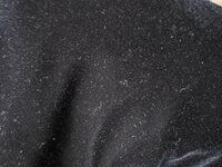 黒の服やパンツによく小さな白いホコリがつくのですがつかないようにする方法ってあ Yahoo 知恵袋