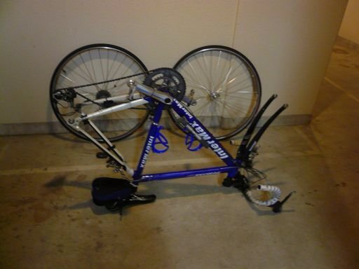 ロードバイクをこのように保管しても大丈夫ですか？ - 短期なら