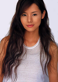 小西真奈美って目小さいですか どちらかといえば 小さい方で Yahoo 知恵袋