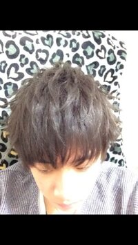 朝 髪をセットする時 普段は 髪を濡らし ドライヤーで乾 Yahoo 知恵袋