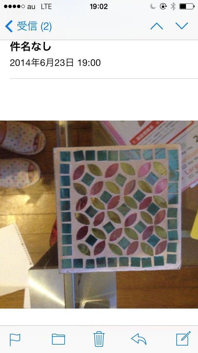 こういうガラスのコースターって どうやって作るのでしょうか なんか セ Yahoo 知恵袋