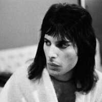 Queenファンでshowmustgoonそんなに好きでもない人 Yahoo 知恵袋