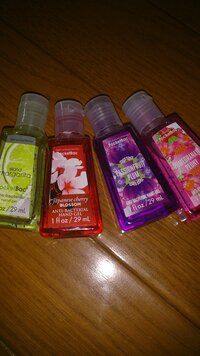 コットンの香りとは Bath Bodyworksのハンドクリー Yahoo 知恵袋