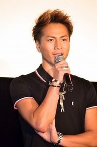 映画 ホットロード 出演の三代目ｊsoulの登坂広臣は若ハゲで Yahoo 知恵袋