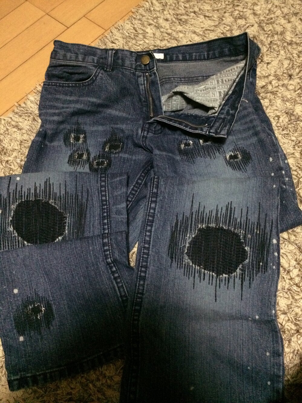 ナンバーナインのグランジデニムです。いつの物かは分かりません ナンバーナインのグランジデニムです。いつの物かは分かりません
