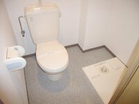 トイレ内に洗濯機置き場のある物件について 現在 一人暮らしのため Yahoo 知恵袋