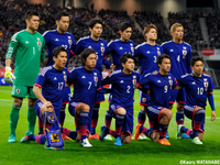 サッカーのシステム4 3 3ってどういうメリットがあるんです Yahoo 知恵袋