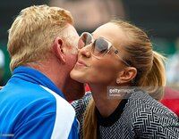 ノバク ジョコビッチ選手の奥さんエレナ リスティッチが掛けているメガネ Yahoo 知恵袋