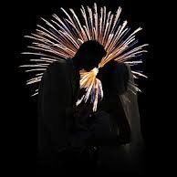 花火大会デートってキスするものですか 絶対 キスするわけではないけど Yahoo 知恵袋