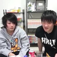 Youtuberのマホトさんがよく着ている服のブランド教えてください Yahoo 知恵袋