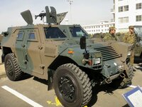 自衛隊の軽装甲機動車あるじゃないですか むっちゃ好きなんですけど中古で払い Yahoo 知恵袋