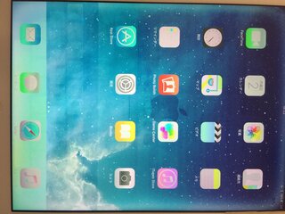 Ipadの画面についてipadの画面がおかしくなりました 周りは Yahoo 知恵袋