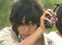仮面ライダーカブトで大活躍中の水嶋ヒロさんの噂とか教えてくださ Yahoo 知恵袋