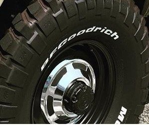 ランドクルーザープラド78のタイヤホイールをナロー仕様にして、4