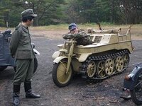 旧ドイツ軍のケッテンクラートが欲しいのですが 売ってるサイトなどはあります Yahoo 知恵袋