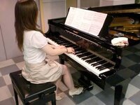 ピアノでショパンの 幻想即興曲 を弾ける人はかなりの上級者ですか そ Yahoo 知恵袋