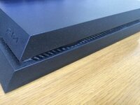 Ps4のイヤホンジャックの中でイヤホンの端子 が折れて使えなくなって Yahoo 知恵袋