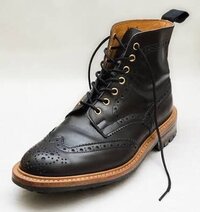 革靴 短靴 は履いていくうちに馴染むのでサイズ感ピッタリで買うべ Yahoo 知恵袋